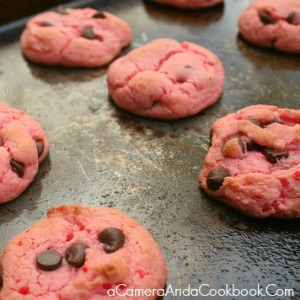 Chocolate Chip Strawberry Cookies