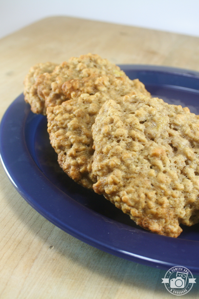 Banana Oatmeal Cookies - These cookies are a nice change to the everyday oatmeal or chocolate chip cookies.